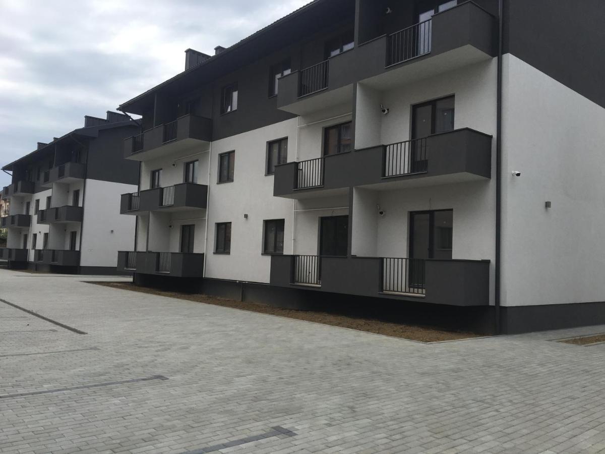 Квартира Подобово Uzhhorod Ngoại thất bức ảnh